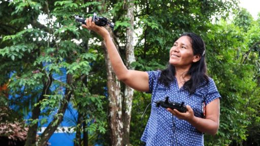 Imagen destacada de Mujeres por la Amazonía: protagonistas del monitoreo comunitario de los bosques