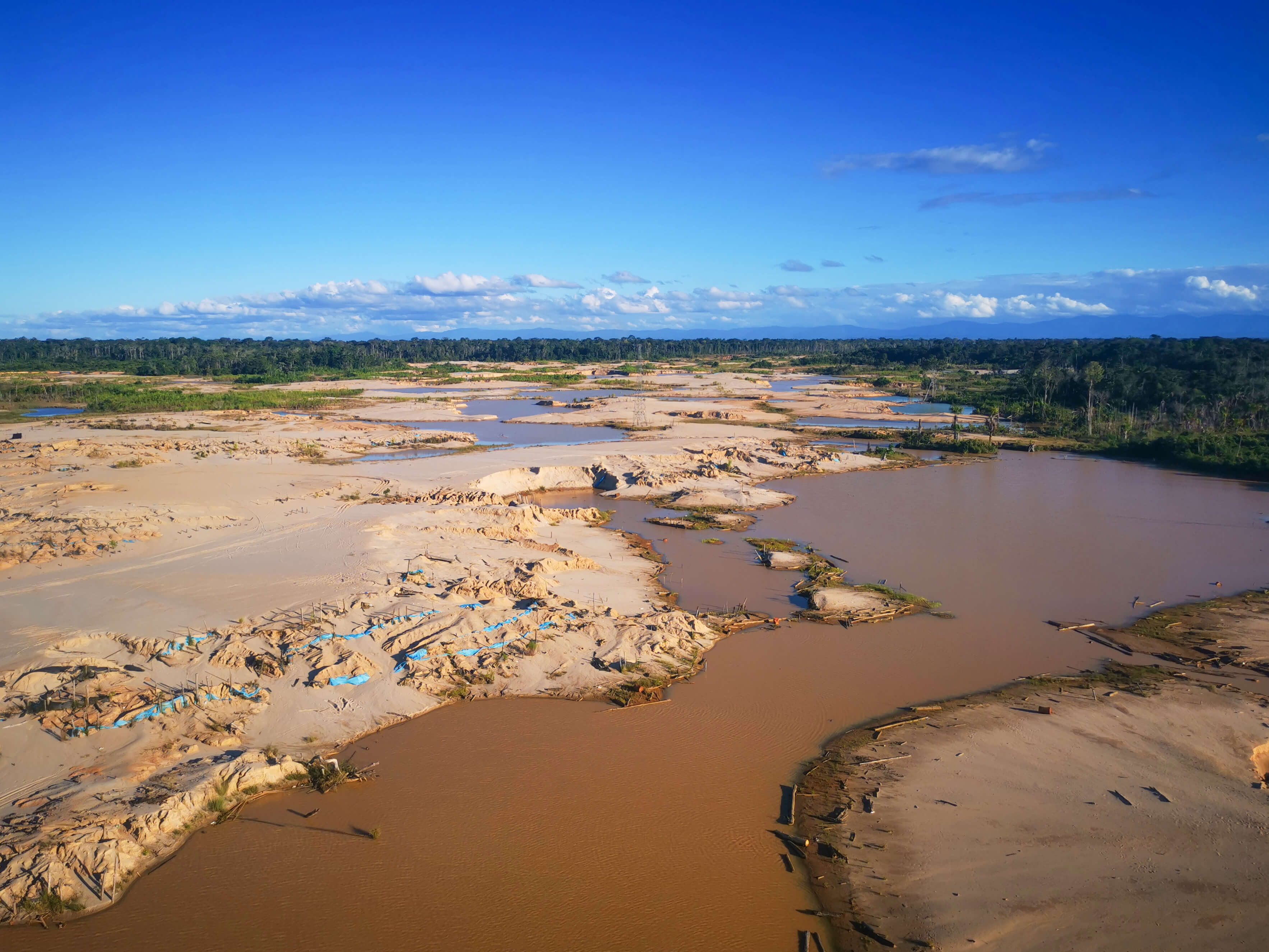 La minería ilegal en la Amazonía peruana: diagnóstico y propuestas de acción